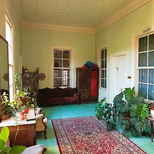 https://lotus-garden-hostel-izmir.aegeanhotels.net